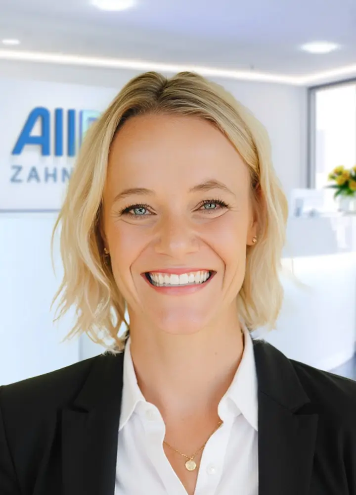 Portrait Klinikmanagerin Lisa K&uuml;necke (AllDent N&uuml;rnberg)