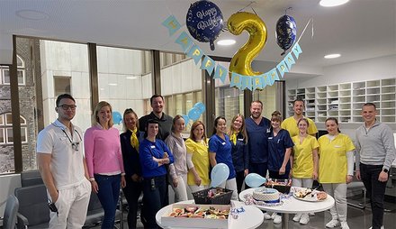 Gruppenfoto AllDent Team Bremen